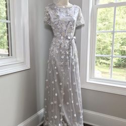 Embroidered cocktail Dress