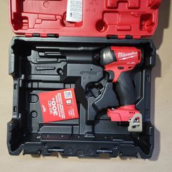 Milwaukee M18 FUEL SURGE 18-Volt Lithium-Ion Brushless Cordless 1/4 in. Hex Impact Driver & Hardcase 