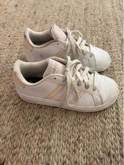 Youth size 3 Addidas
