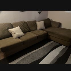 Free Sofa Sectional 