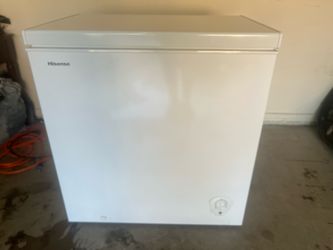 Hisense 7.0 cubic foot Freezer