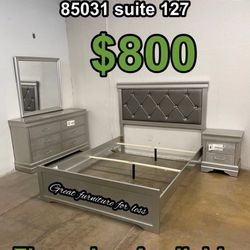 Queen size bedroom set brand new