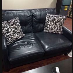 Loveseat