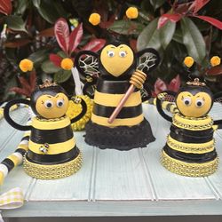 Bee decor