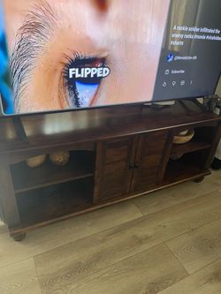 Tv stand