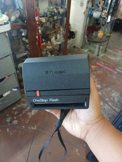 vintage Polaroid OneStep Flash 600