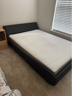 Full Size Bed