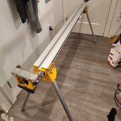 DEWALT DW723 MITER SAW STAND ***USED***