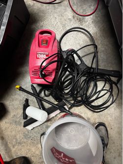 Pressure washer,foam canon,bucket and brush