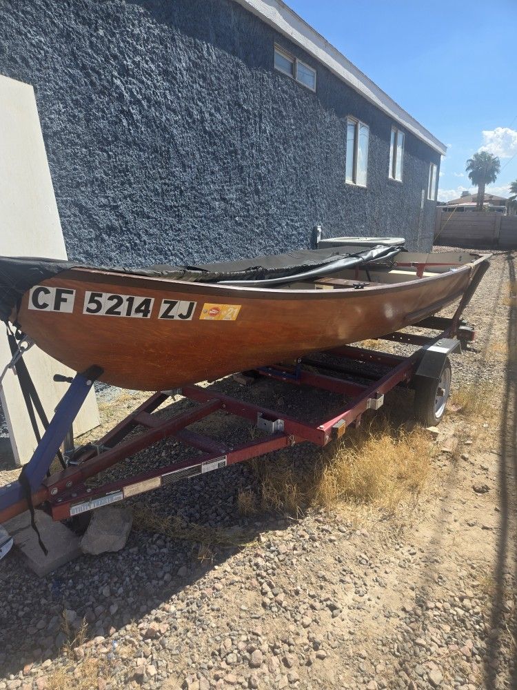 2016 Wooden Small fishing boat