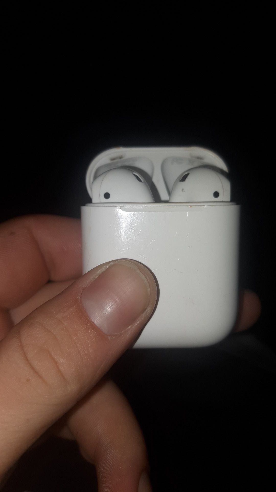 Apple Air Pods buy now for fat deal!