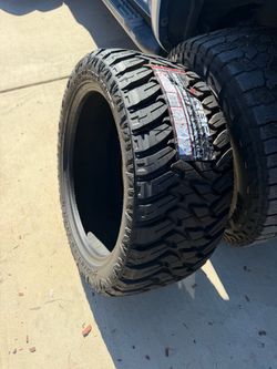 Single tire