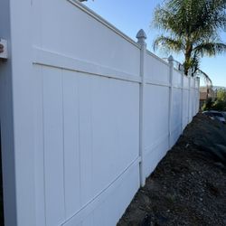 Vinyl Fencing 