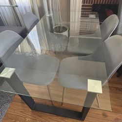 Dining Table With 4 Chairs