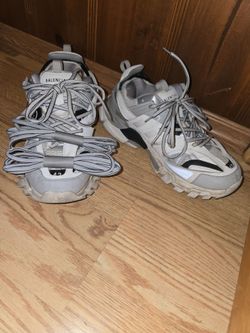 Size 42 balenciagas