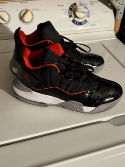 Jordan stay loyal shoes