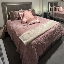 Chic Taupe Queen Size Bed frame 