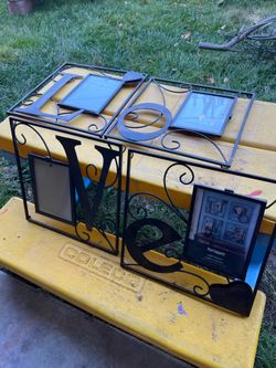 Pictures frames decor set 15 dlrs