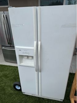 Kenmore Refrigerator, Works Great!!
