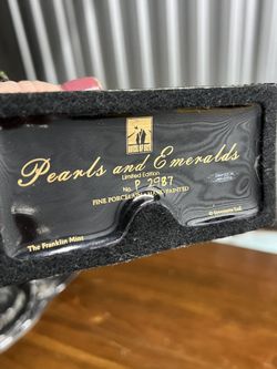 House Of Erte Pearls & Emeralds Franklin Mint Figure