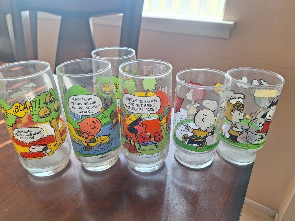 Cartoon Glasses- Camp Snoopy McDonald's 1968/ 1965