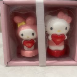 Hello Kitty Salt and Pepper Shaker