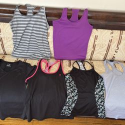 Shirts Women For Gym Size Small 