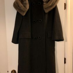 Vintage Women’s Forstmann Grey Coat With Genuine Rabbit Fur Collar