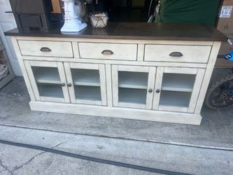 Buffet / entertainment hutch.  (Solid wood)