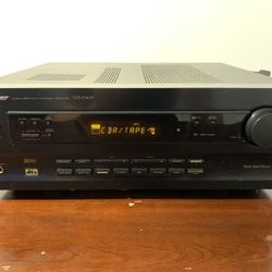 Receiver-Pioneer VSX-D409