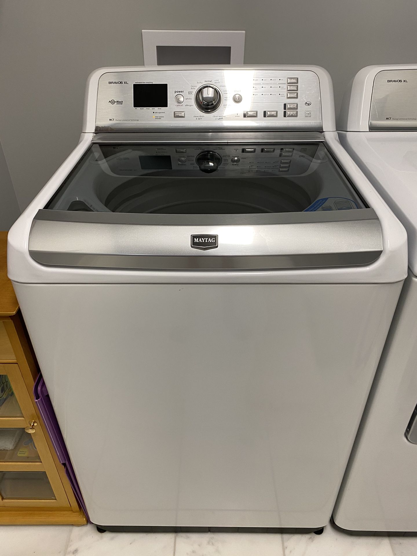 Maytag Washer XL Capacity Bravos XL - Digital Display