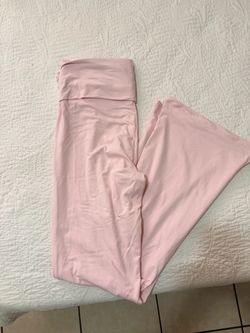 Baby pink flare leggings (not have used)