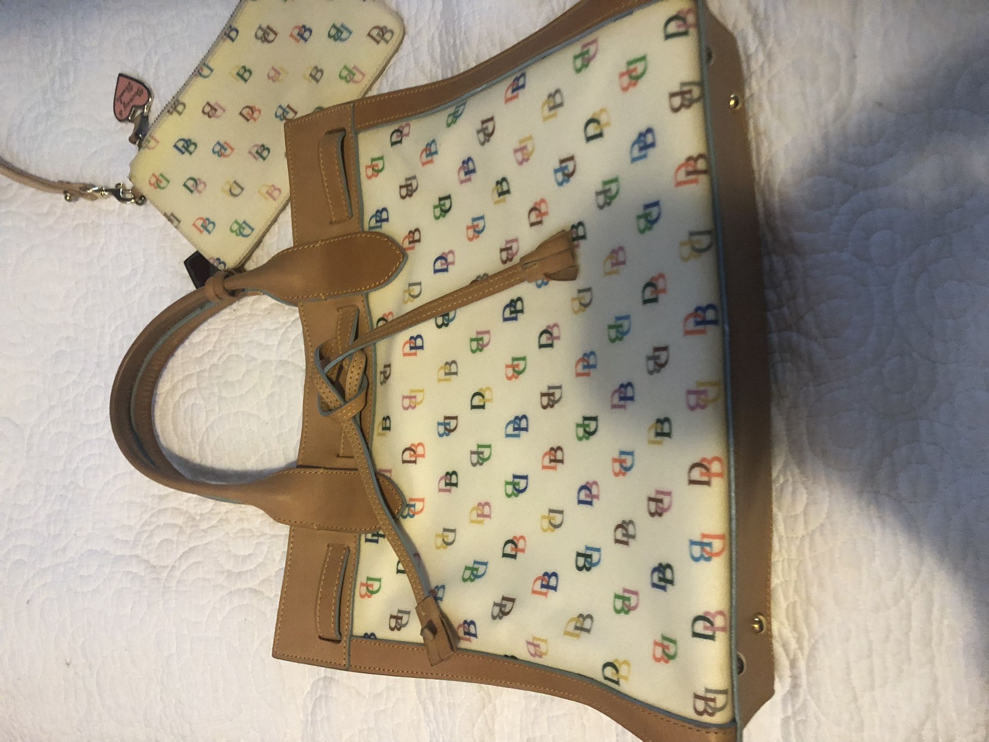 Dooney And Bourke Handbag And Wristlet Change Purse