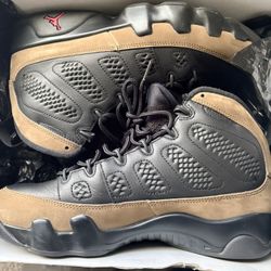 Olive Green 9’s Black And Olive Green