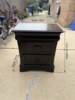 Classic 2-Drawer Nightstand / End Table for Sale!