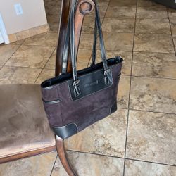 Coach Leather ware Purse 