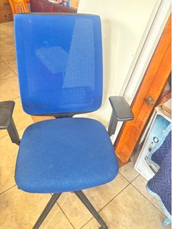 Steelcase Reply chairs