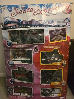EZTEC Santa Express Christmas Train Set