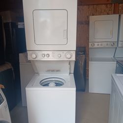 Lavadora y Secadora de gas marca Whirlpool 