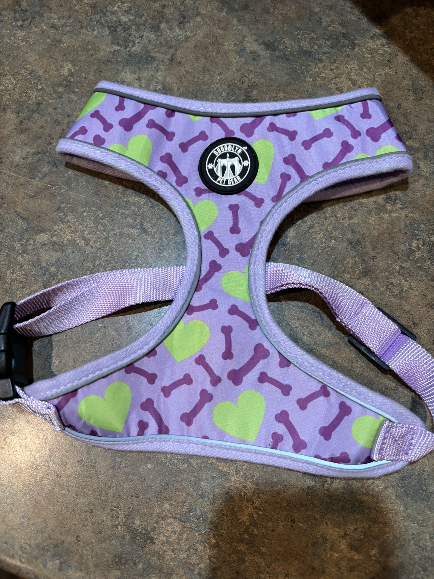 Purple and green dog harness. Bones and hearts dog harness. Medium