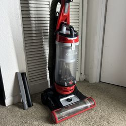 BISSELL Vacuum 
