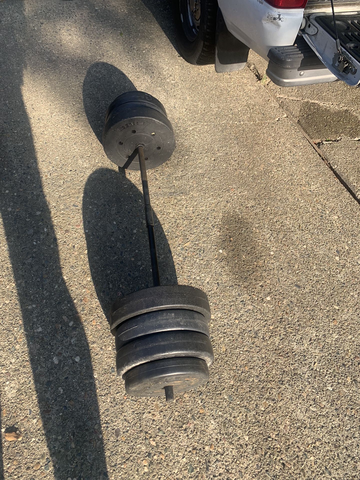 100lbs W/Straight Bar