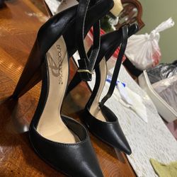 Women’s Heels Size 6