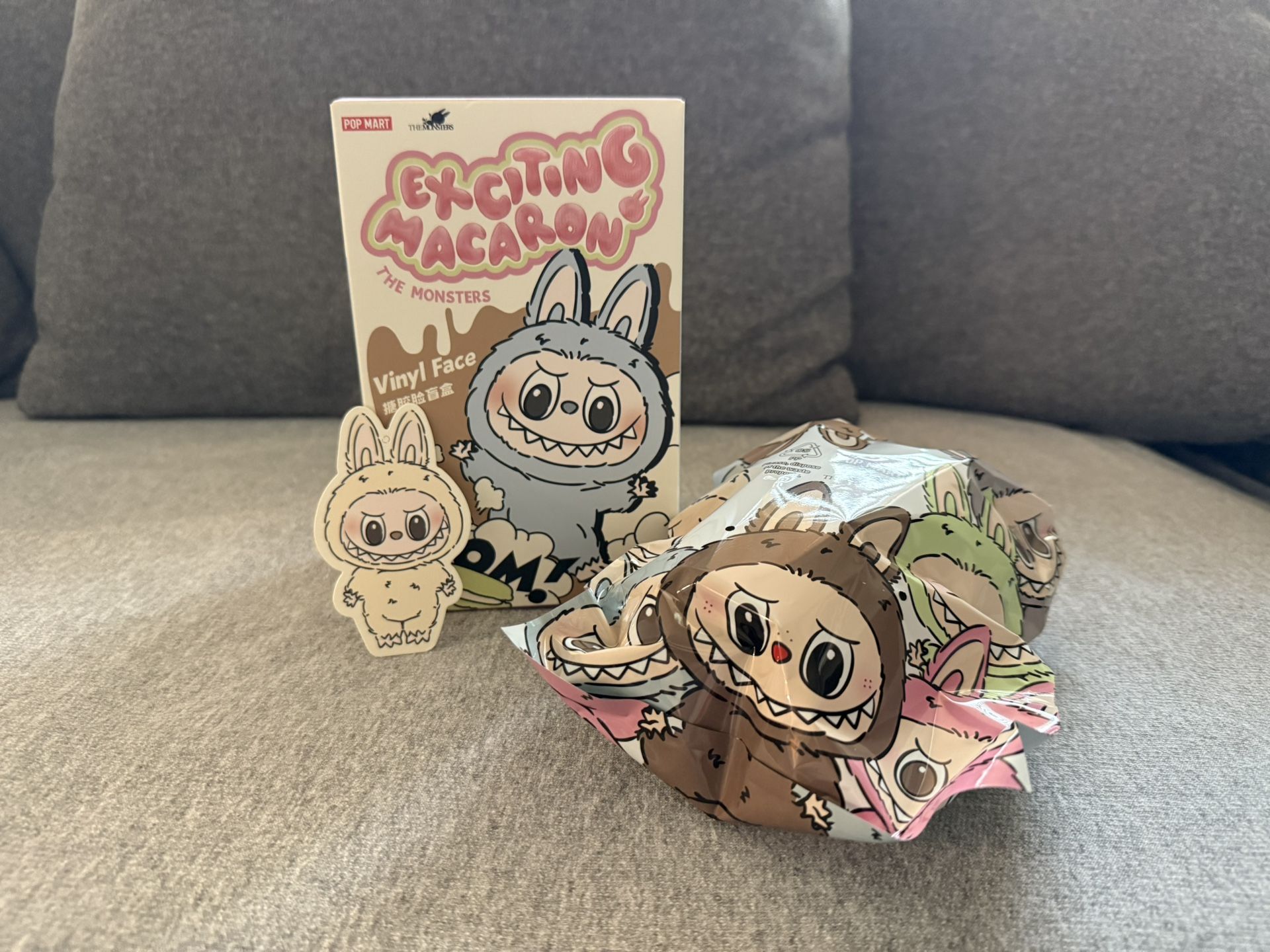 Labubu Macaron - Soymilk