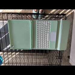 Light Blue/Green iPad Case With Keyboard