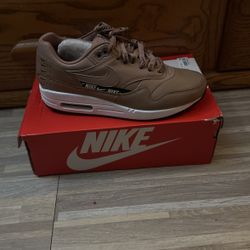 Women’s Nike AirMax