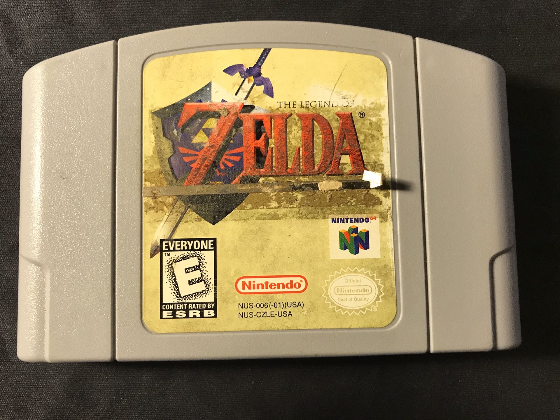 Authentic Zelda Ocarina of Time Nintendo 64 N64