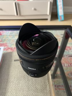 Sigma 10mm f/2.8 EX DC HSM Fisheye Lens for Canon Digital SLR Camera