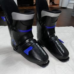 Salamon Quick Fit Ski Boots
