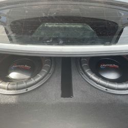 (2) 15” Bass Speakers